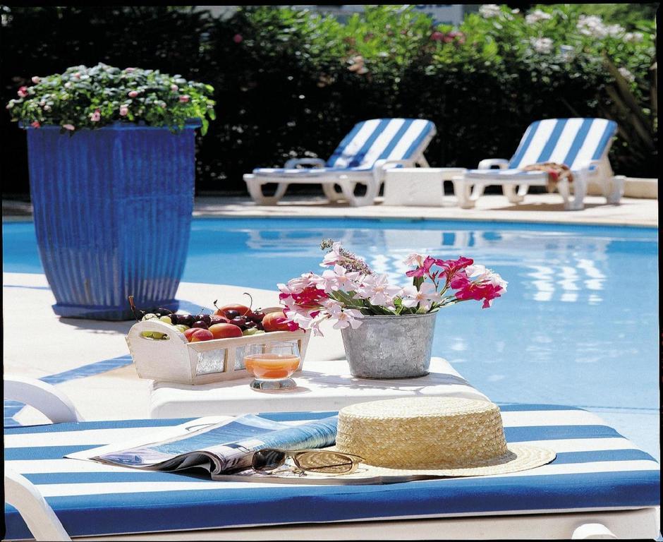 Hotel Les Rives Bleues La Grande-Motte Esterno foto